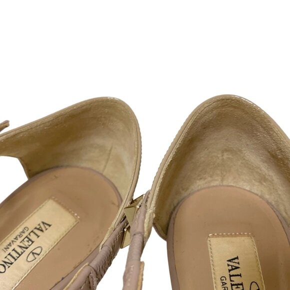 VALENTINOGARAVANI Rockstud-Beige Gold Leather Hardware Women's Pumps 197-071725 - Picture 8 of 10